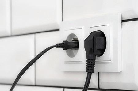 Check the Power Cord and Outlet Check the Power Cord and Outlet